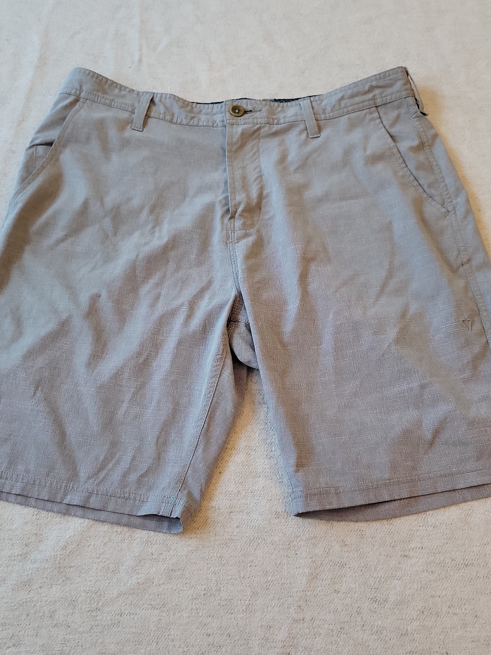 Vissla Shorts Men's Size 34 Gray Beach Board Swim Trunks Hybrid Skate Y2K